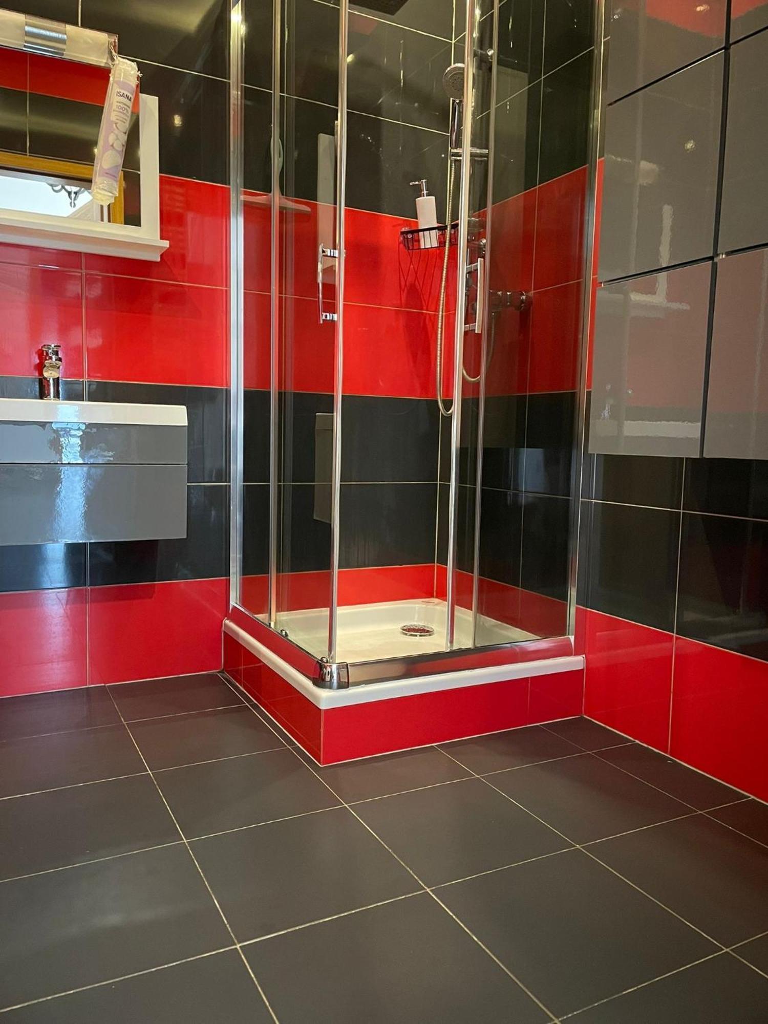 Apartament Laura Z Ogrodkiem Kielce Esterno foto
